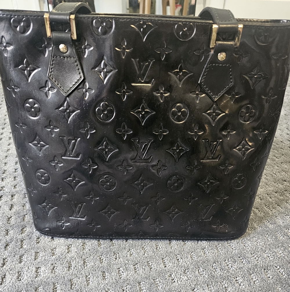 Louis Vuitton Vernis Houston Embossed Shoulder Bag - Picture 6 of 16